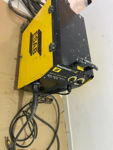 Máquina de Solda MIG/MAG ESAB Smashweld 277X