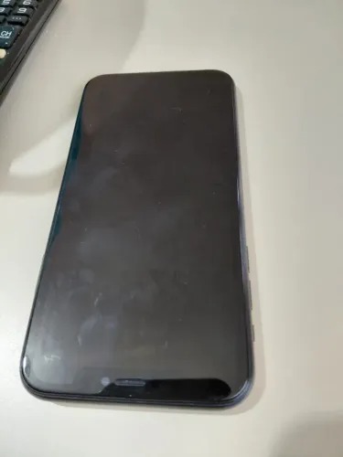 Celular iPhone XR