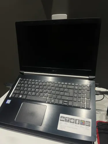 Notebook acer i5, 8gb de ram e ssd 258gb