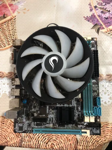 placa mãe mais processador i7 junto! 