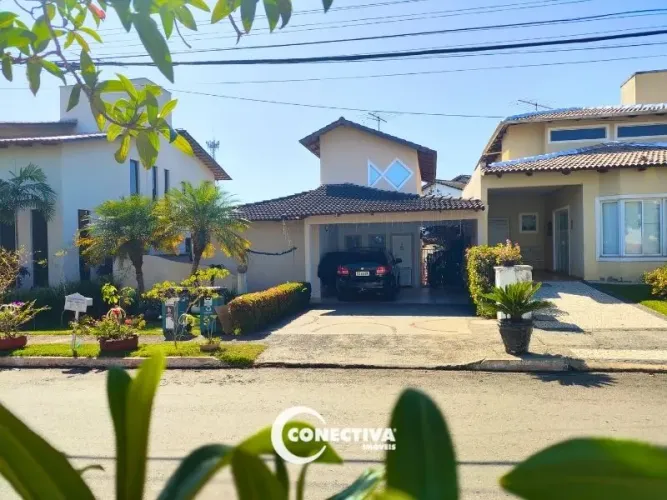 Casa | Casa Isolada/Condomínio Fechado