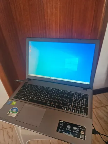 Notebook Asus i5 com 6gb Placa de Vídeo até 12x no cartão