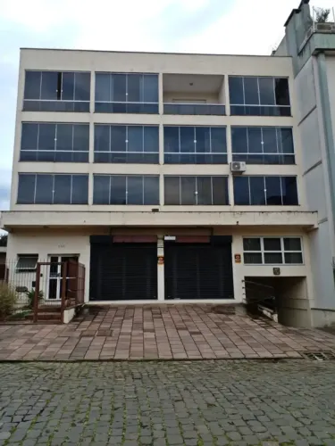 BENTOALVES aluga Kitinet semi-mobiliada, próximo Vivelle Móveis, b. Medianeira - Caxias do