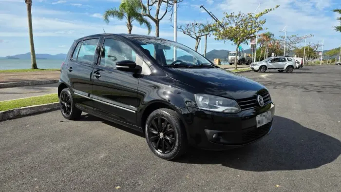 Volkswagen Fox Prime/higli. 1.6 Total Flex 8V 5P 2011