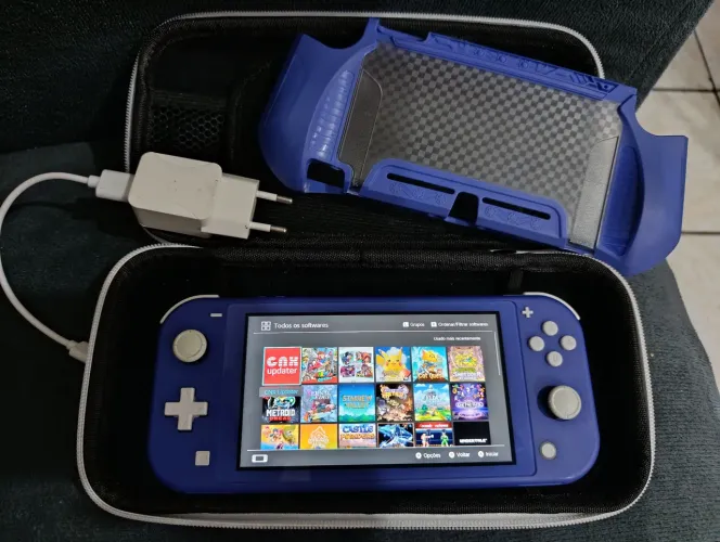 Nintendo swith lite desbloqueado com 50 jogos troco por 3Ds