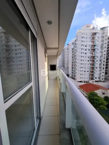 Apartamento em Campinas - São José, SC