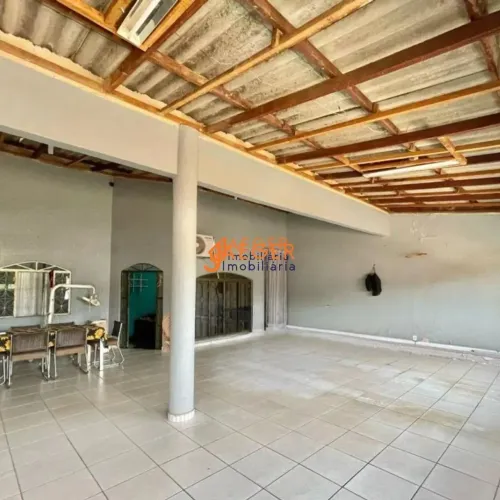 Casa a venda na Sul com 3 quartos