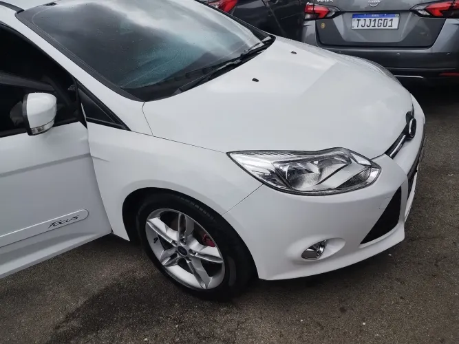 Ford Focus Sedan 2.0 16v/2.0 16V Flex 4P Aut. 2015