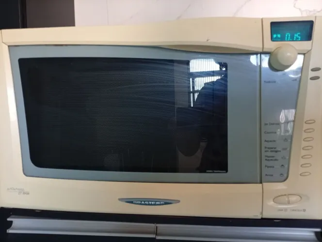 Microondas Jet Defrost 27 litros