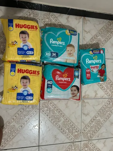     Kit Fraldas Pampers e Huggies Novas Lacradas - XG e XXG