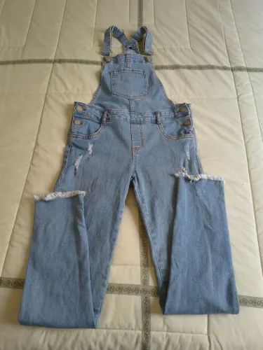 Macacão jeans menina Tam 11| 12anos