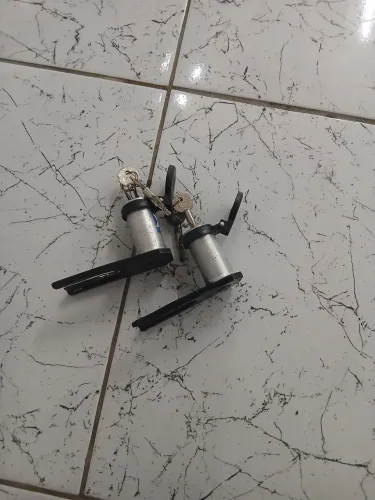 Trava para moto 