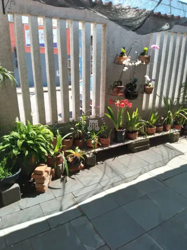 CASA À VENDA COM 2 SUÍTES E 3 DORMITÓRIOS EM JUNDIAÍ