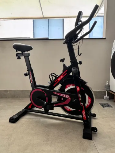 Bicicleta ergométrica roda inércia 17kg