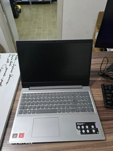 Notebook lenovo ryzen idea oad s147 modelo 81V7
