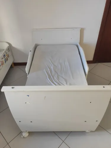 Berço e cama infantil