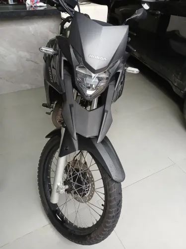Moto XRE
