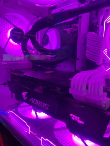 Vendo gtx 1080ti aorus [leia a descrição]