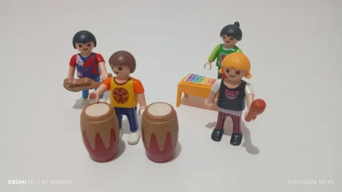 Playmobil crianças músicos