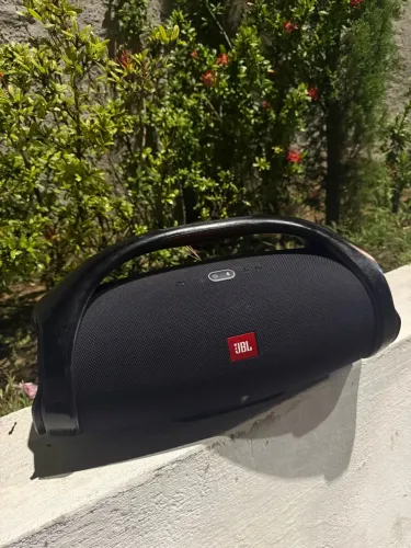 JBL Boombox 2
