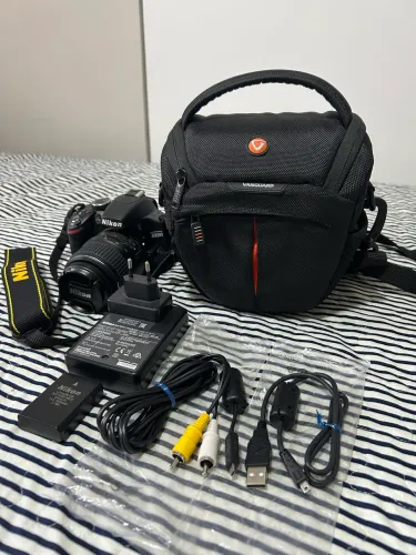 Nikon D3200 + Lente 18-55mm ? Praticamente Nova | Apenas 1.871 disparos