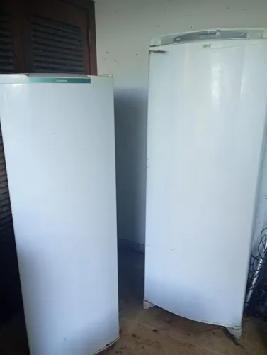 Vendo 2 geladeiras Consul 650,00