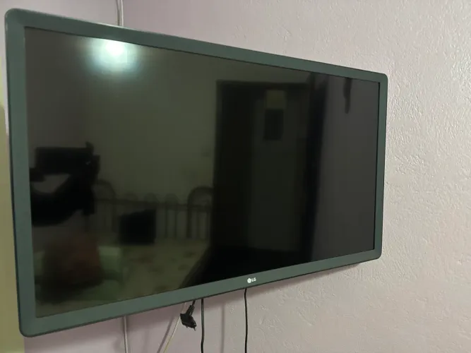 Tv LG 32 polegadas nova