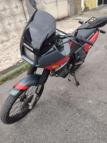 Vendo Moto Honda Sahara Nx 350 gasolina