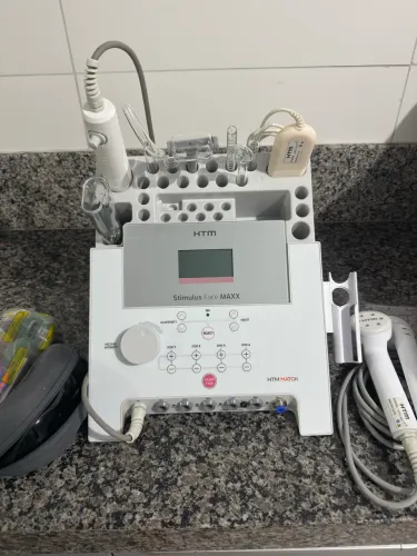 Aparelho estética Stimulus Face Maxx original, pouco usado.