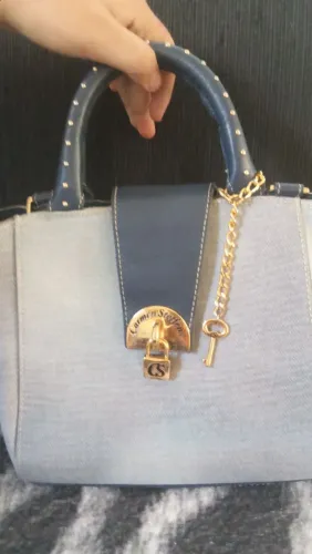 Linda Bolsa Carmen Steffens