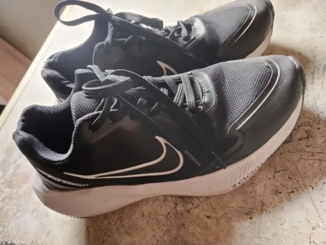 Tênis Nike