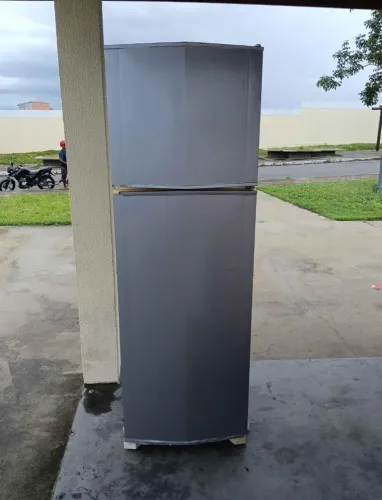 Vendo Geladeira Brastemp