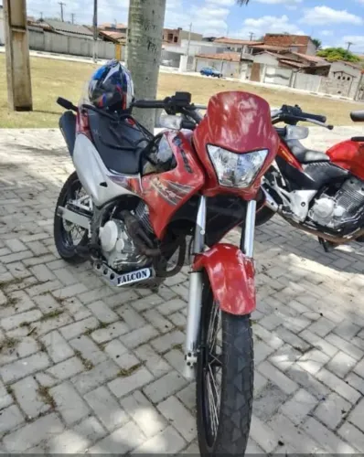 FALCON 400 2003