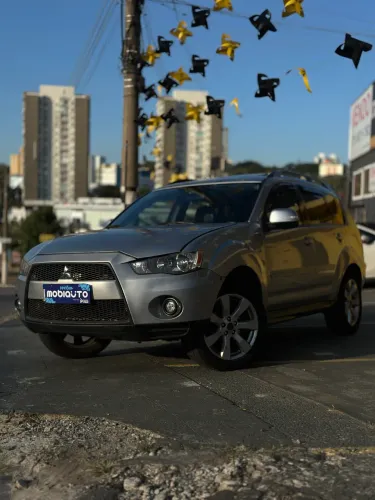 Mitsubishi Outlander 2.0 16V 160cv Aut. 2012