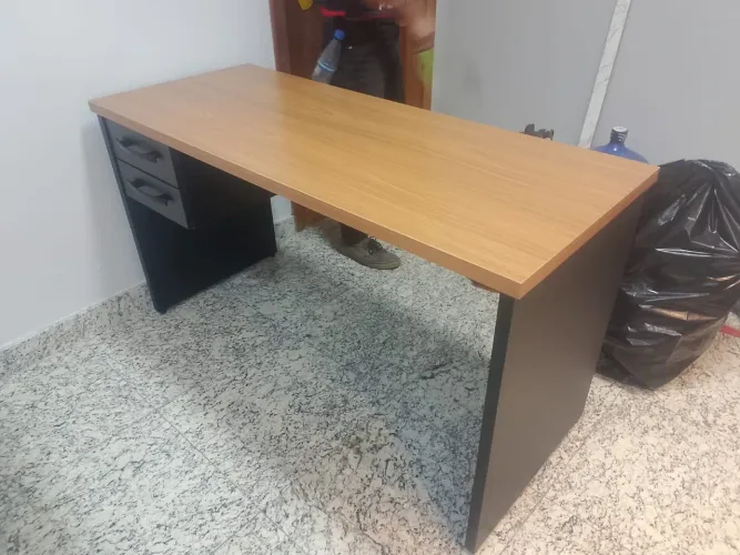 Mesa de escritório 