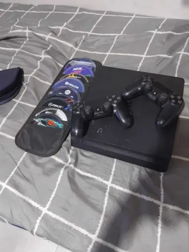 Ps4 500mb