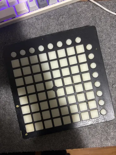 Controladora Launchpad Midi Mini MK2 Novation Ableton