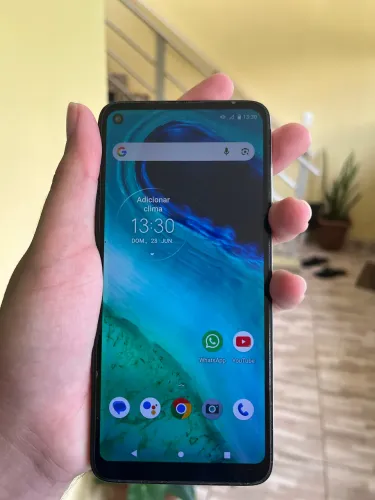 Moto g8 