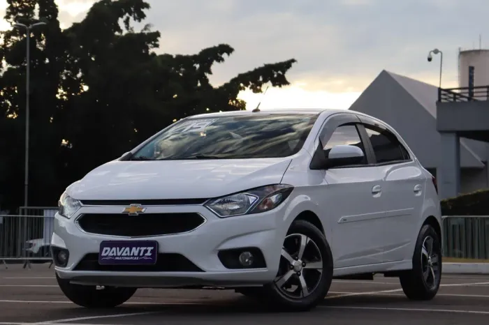 Chevrolet Onix Hatch LTZ 1.4 8V Flex Aut. 4P 2019