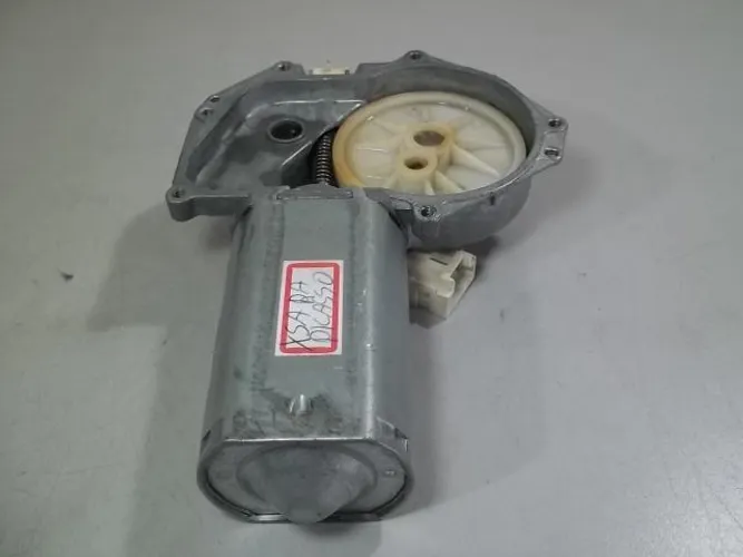Motor Do Limpador Traseiro Citroen Xsara Picasso 2011