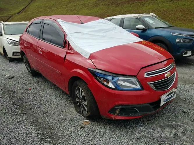 Sucata de onix 2015 ltz automático