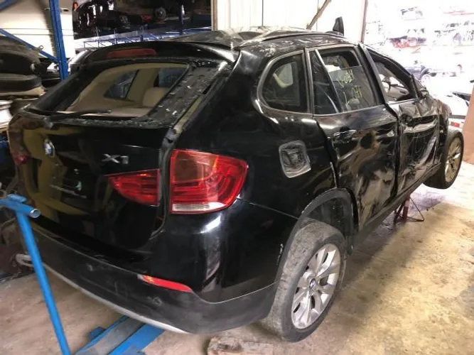 Sucata BMW X1 1.8 150cvs Automática 2011 retirada somente em peças