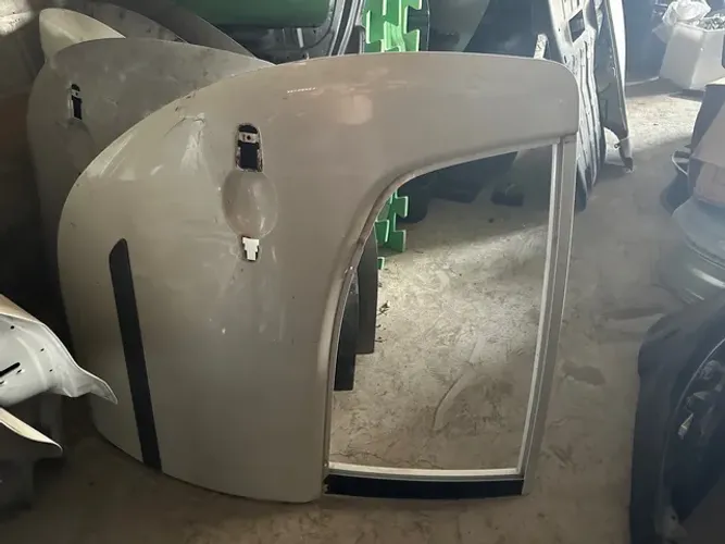 Porta Mitsubishi L200 triton 