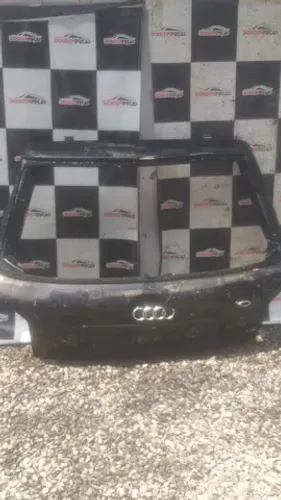 Tampa Traseira Limpa Audi A3 01/05 2