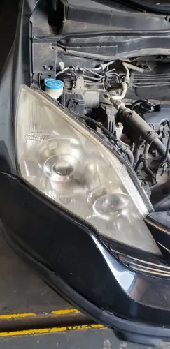 Farol direito Honda CR-V 2009