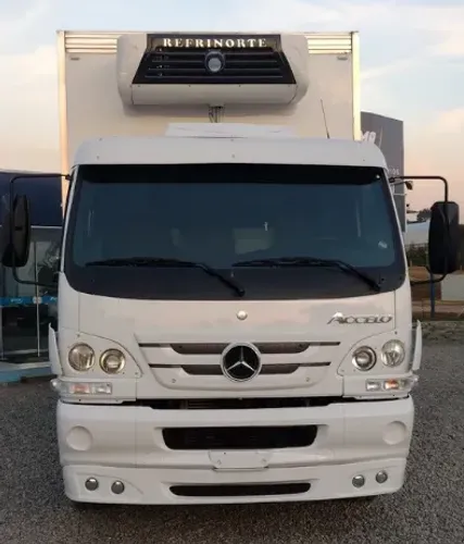 Accelo 2018 Baú Refrigerado