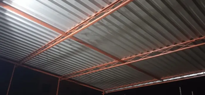 Telhado de ferro galvanizado!!! Simples e reforçado!!!