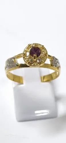 Amel de formatura História feminino banhado aouro 18k