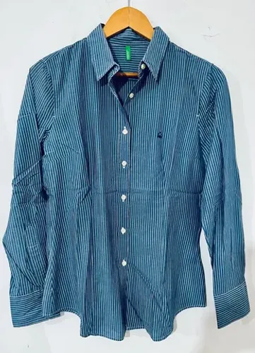 Blusa alfaiataria, Benneton