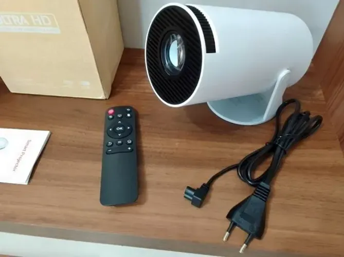 [PROMOÇÃO - NOVO] Projetor Hy300, a TV portátil